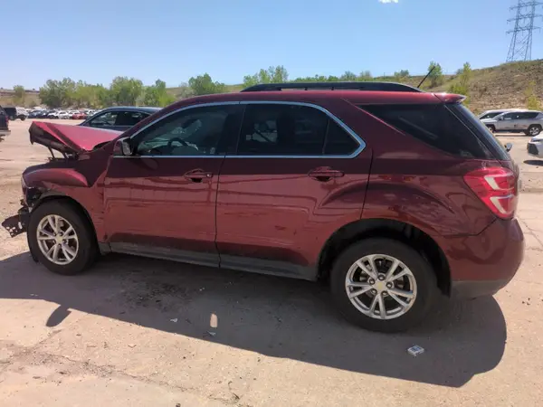 2GNALCEK7H1541920 2017 CHEVROLET EQUINOX - Image 2