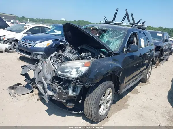 2GNALCEK7H1559172 2017 CHEVROLET EQUINOX - Image 2