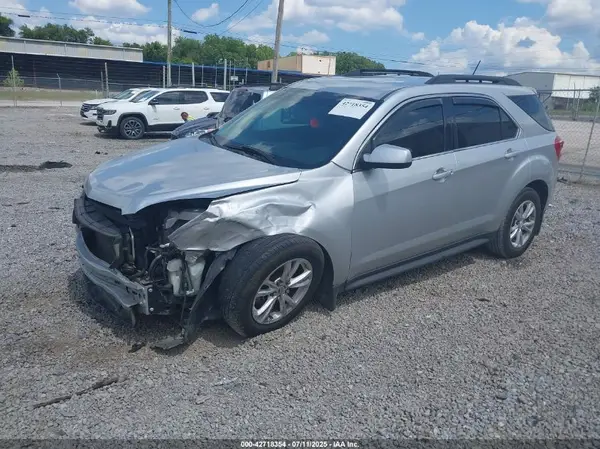 2GNALCEK7H1567031 2017 CHEVROLET EQUINOX - Image 2