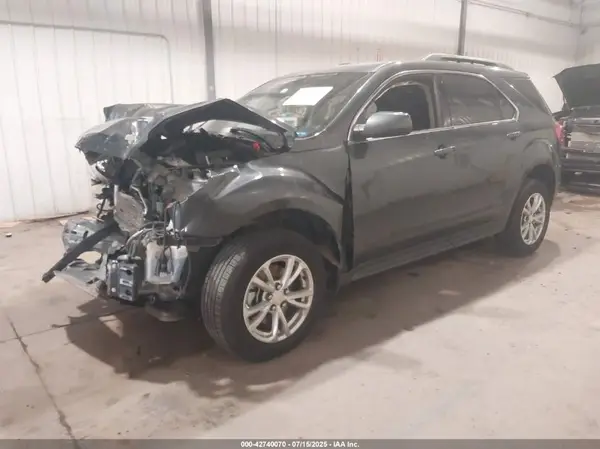 2GNALCEK7H1590471 2017 CHEVROLET EQUINOX - Image 2