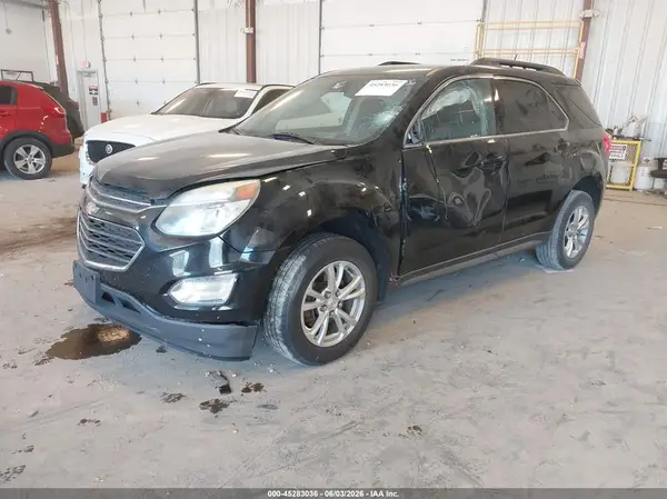 2GNALCEK7H1591085 2017 CHEVROLET EQUINOX - Image 2