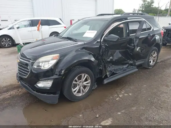 2GNALCEK7H1595475 2017 CHEVROLET EQUINOX - Image 2