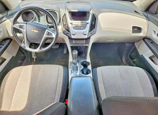 2GNALCEK7H1612758 2017 CHEVROLET EQUINOX - Image 8