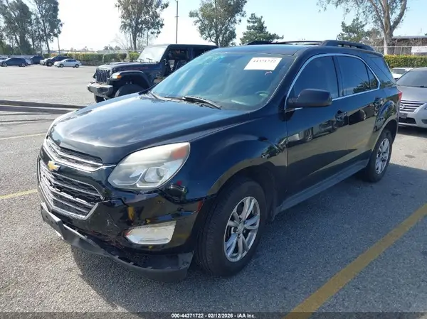 2GNALCEK7H6104745 2017 CHEVROLET EQUINOX - Image 2