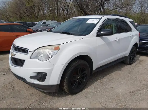 2GNALCEK7H6122114 2017 CHEVROLET EQUINOX - Image 2