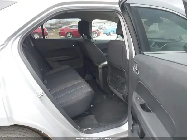 2GNALCEK7H6188694 2017 CHEVROLET EQUINOX - Image 8