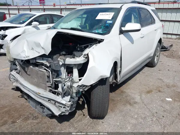 2GNALCEK7H6211200 2017 CHEVROLET EQUINOX - Image 2