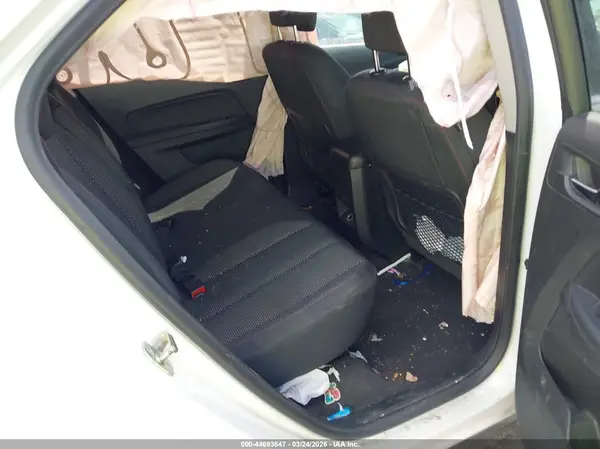 2GNALCEK7H6211200 2017 CHEVROLET EQUINOX - Image 8
