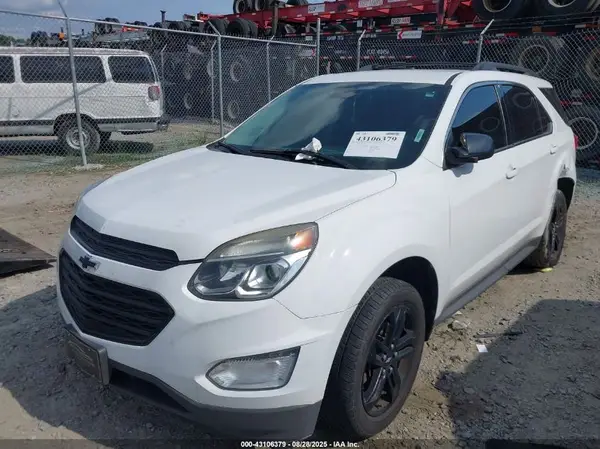 2GNALCEK7H6226103 2017 CHEVROLET EQUINOX - Image 2
