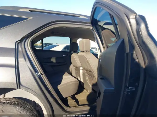 2GNALCEK7H6251485 2017 CHEVROLET EQUINOX - Image 8