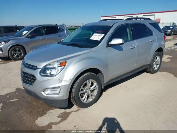 2GNALCEK7H6252524 2017 CHEVROLET EQUINOX - Image 2