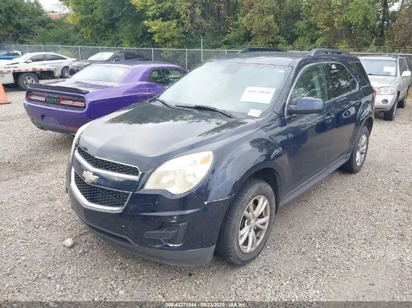 2GNALCEK7H6254581 2017 CHEVROLET EQUINOX - Image 2