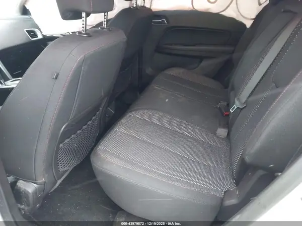 2GNALCEK7H6268402 2017 CHEVROLET EQUINOX - Image 8