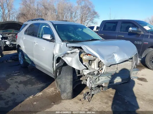 2GNALCEK7H6288715 2017 CHEVROLET EQUINOX - Image 1