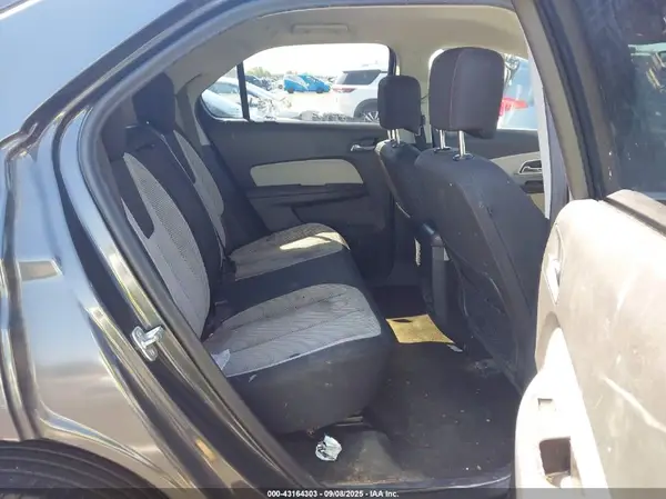 2GNALCEK7H6308946 2017 CHEVROLET EQUINOX - Image 8