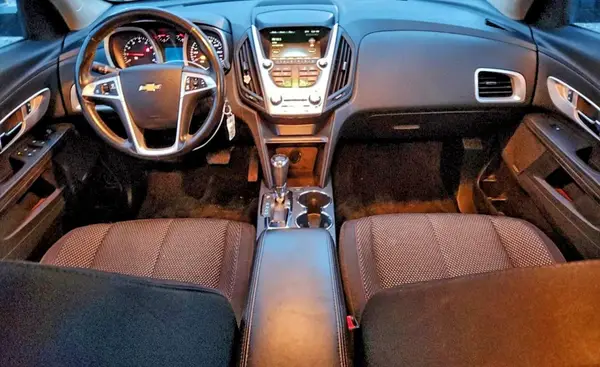 2GNALCEK8H1513415 2017 CHEVROLET EQUINOX - Image 8