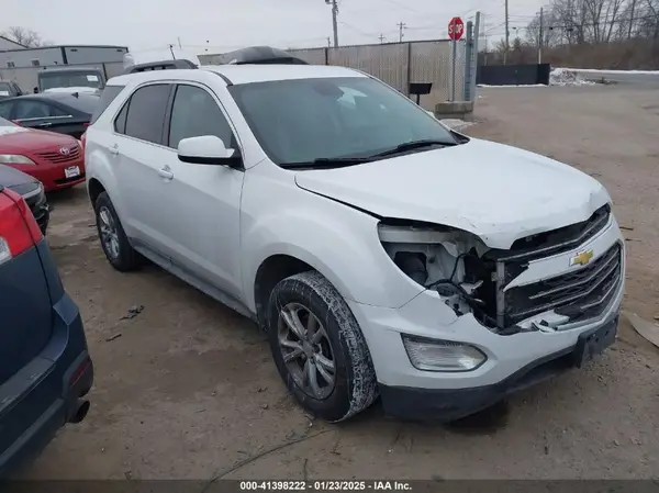 2GNALCEK8H1521160 2017 CHEVROLET EQUINOX - Image 1