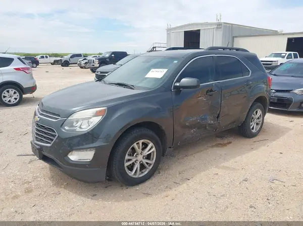 2GNALCEK8H1526438 2017 CHEVROLET EQUINOX - Image 2