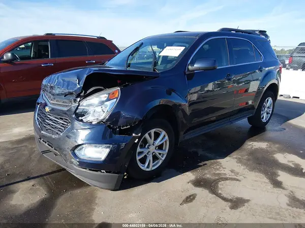 2GNALCEK8H1527380 2017 CHEVROLET EQUINOX - Image 2