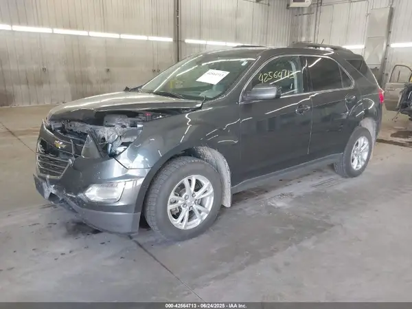 2GNALCEK8H1529162 2017 CHEVROLET EQUINOX - Image 2