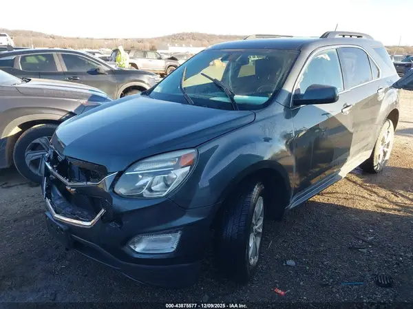 2GNALCEK8H1531297 2017 CHEVROLET EQUINOX - Image 2