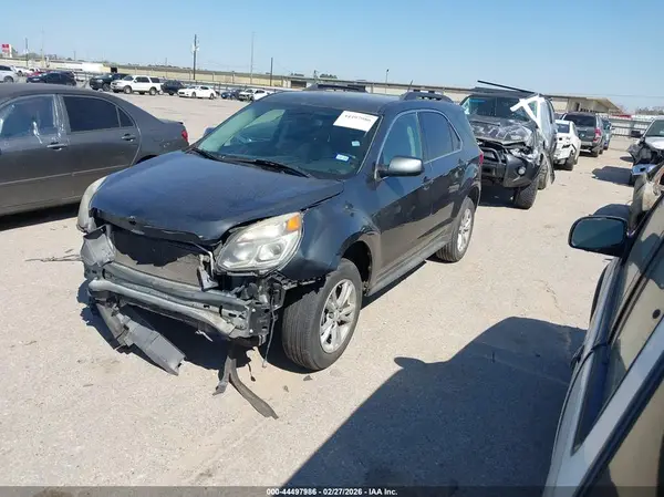 2GNALCEK8H1537701 2017 CHEVROLET EQUINOX - Image 2