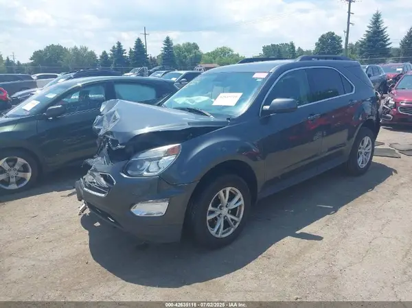 2GNALCEK8H1558760 2017 CHEVROLET EQUINOX - Image 2