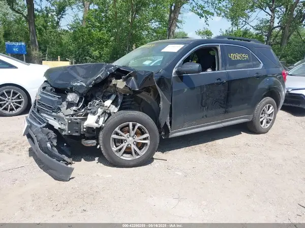 2GNALCEK8H1560010 2017 CHEVROLET EQUINOX - Image 2
