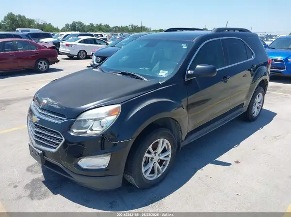 2GNALCEK8H1561805 2017 CHEVROLET EQUINOX - Image 2