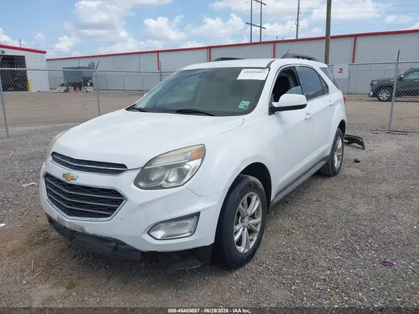 2GNALCEK8H1566762 2017 CHEVROLET EQUINOX - Image 2