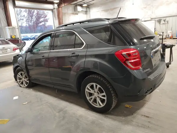 2GNALCEK8H1581231 2017 CHEVROLET EQUINOX - Image 2