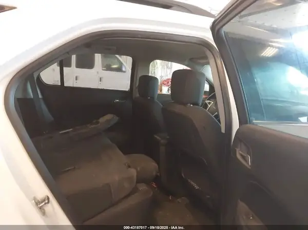 2GNALCEK8H1592052 2017 CHEVROLET EQUINOX - Image 8
