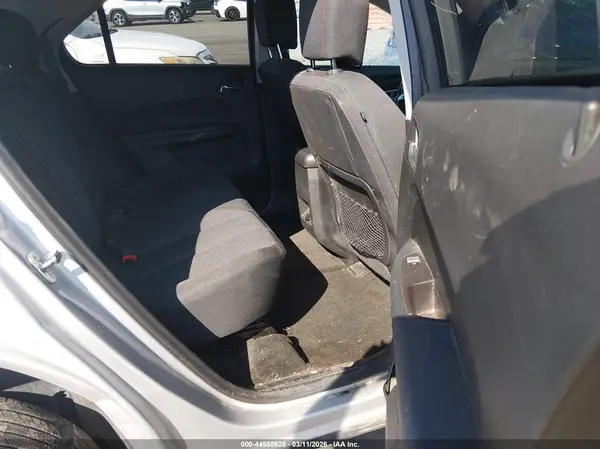 2GNALCEK8H1597171 2017 CHEVROLET EQUINOX - Image 8