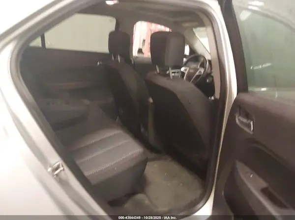 2GNALCEK8H1601218 2017 CHEVROLET EQUINOX - Image 8