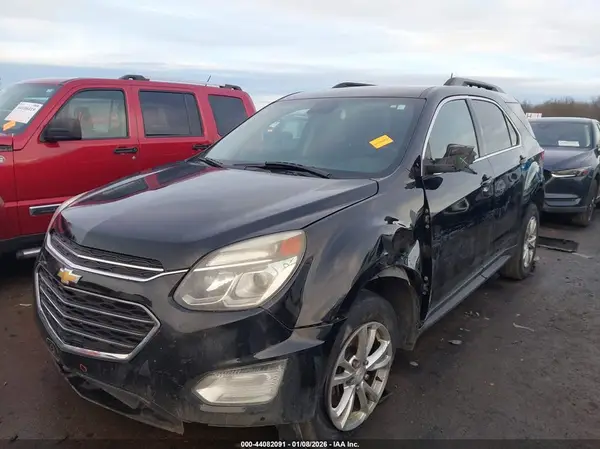 2GNALCEK8H1615359 2017 CHEVROLET EQUINOX - Image 2
