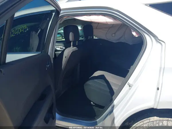 2GNALCEK8H6165540 2017 CHEVROLET EQUINOX - Image 8