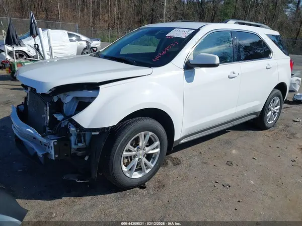 2GNALCEK8H6194195 2017 CHEVROLET EQUINOX - Image 2