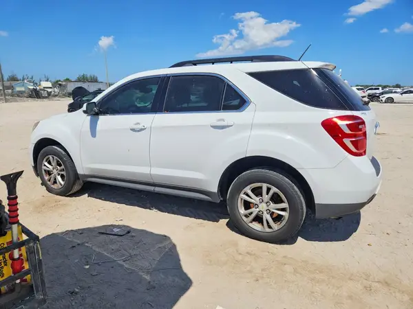 2GNALCEK8H6236851 2017 CHEVROLET EQUINOX - Image 2