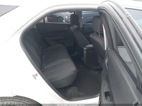 2GNALCEK8H6254671 2017 CHEVROLET EQUINOX - Image 8