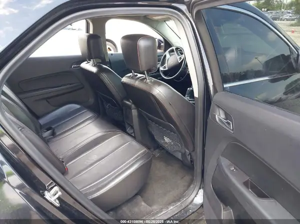 2GNALCEK8H6267341 2017 CHEVROLET EQUINOX - Image 8
