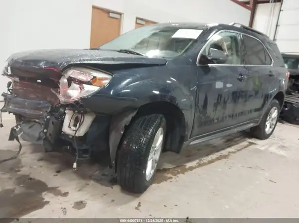 2GNALCEK8H6274807 2017 CHEVROLET EQUINOX - Image 2