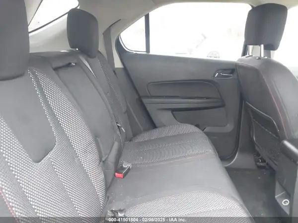 2GNALCEK8H6275360 2017 CHEVROLET EQUINOX - Image 8