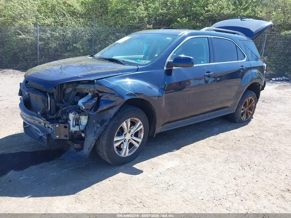 2GNALCEK8H6303223 2017 CHEVROLET EQUINOX - Image 2