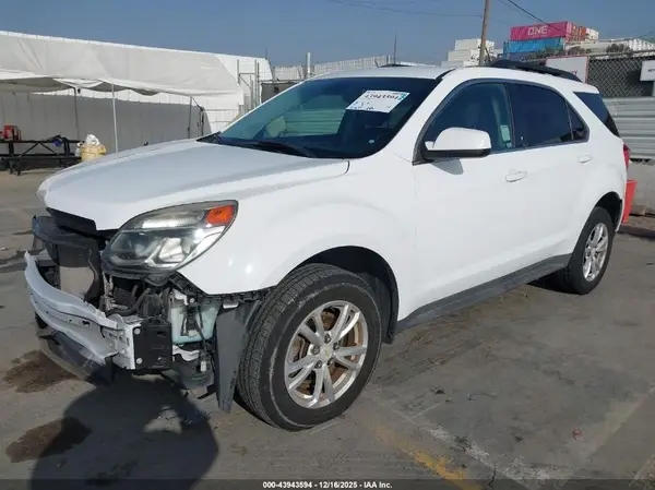 2GNALCEK8H6317350 2017 CHEVROLET EQUINOX - Image 2