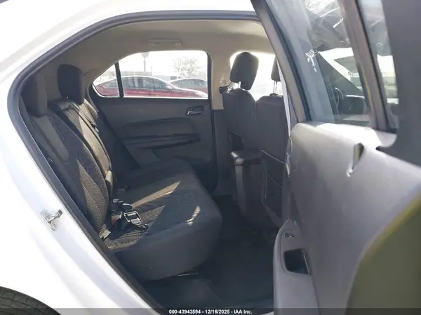 2GNALCEK8H6317350 2017 CHEVROLET EQUINOX - Image 8