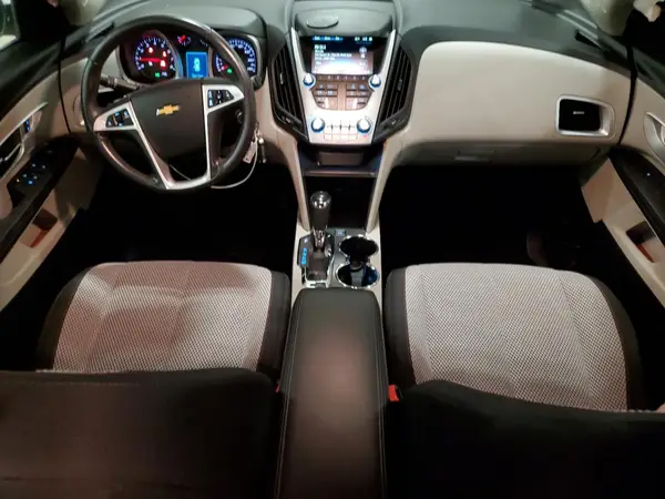2GNALCEK9H1505100 2017 CHEVROLET EQUINOX - Image 8