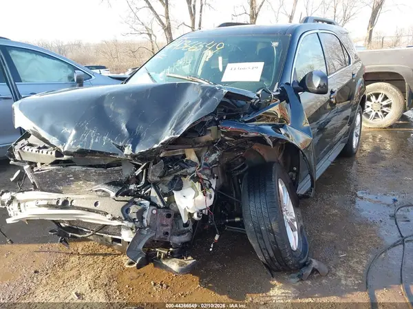2GNALCEK9H1507428 2017 CHEVROLET EQUINOX - Image 2