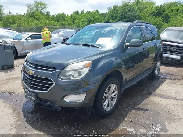 2GNALCEK9H1531163 2017 CHEVROLET EQUINOX - Image 2