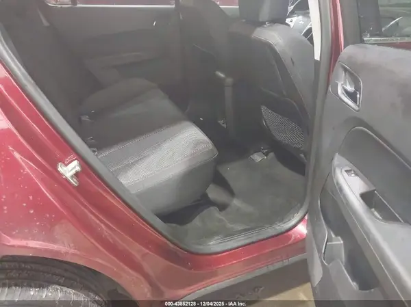 2GNALCEK9H1532121 2017 CHEVROLET EQUINOX - Image 8