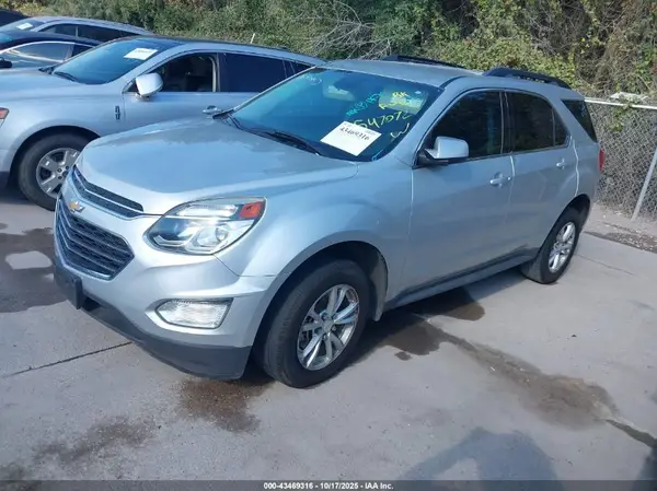 2GNALCEK9H1547072 2017 CHEVROLET EQUINOX - Image 2